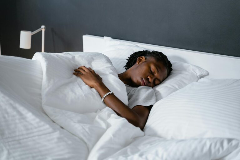 How to Choose the Right Pillow for Better Sleep Every Night